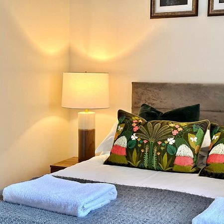 Apartament Clifford'S Reach At Bluebridge Court With Free Parking York Zewnętrze zdjęcie