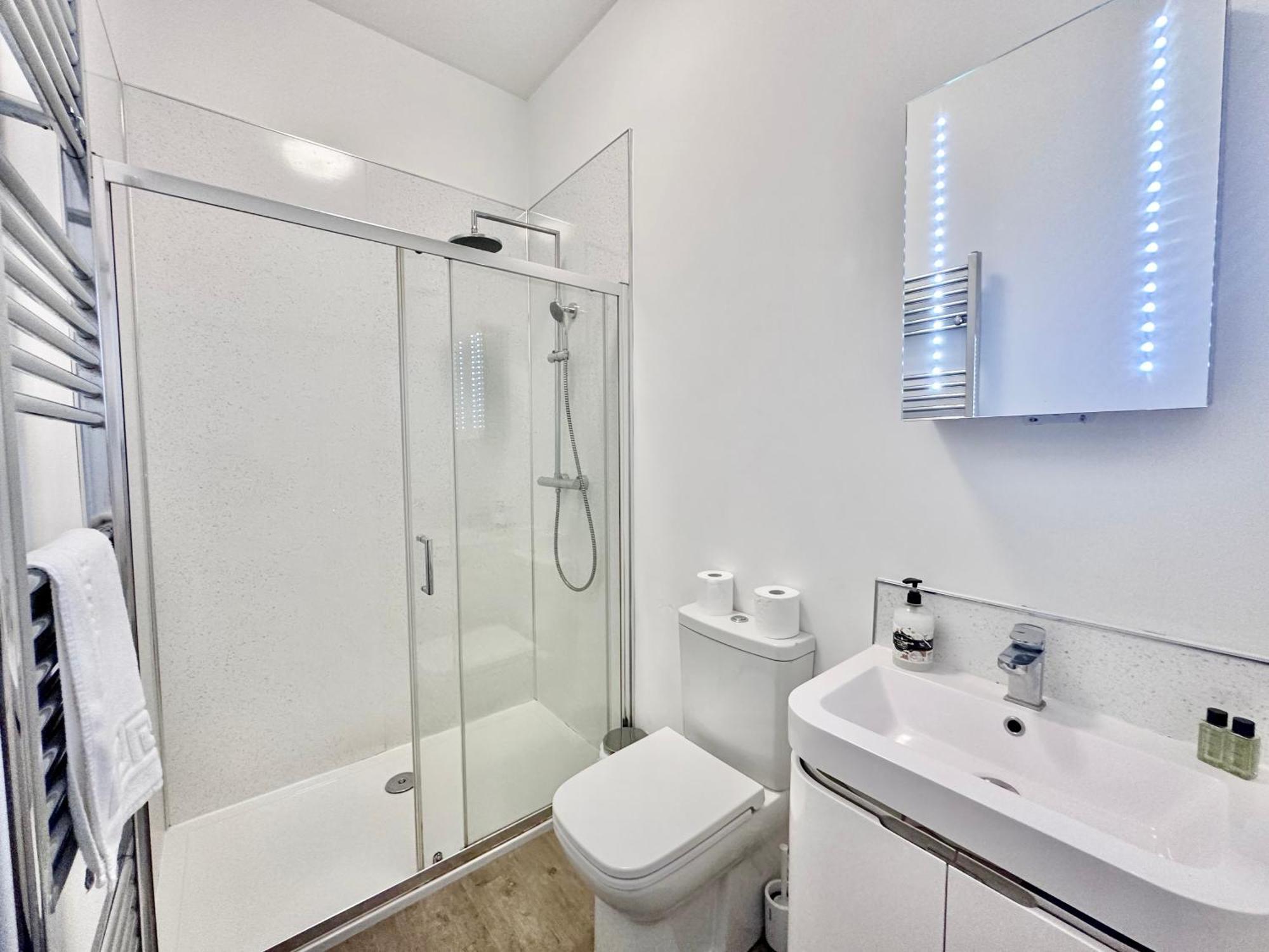 Apartament Clifford'S Reach At Bluebridge Court With Free Parking York Zewnętrze zdjęcie